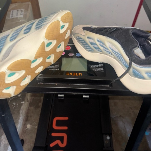 Yeezy Sneakers in Black, Cream, and Blue - Picture 4 of 4